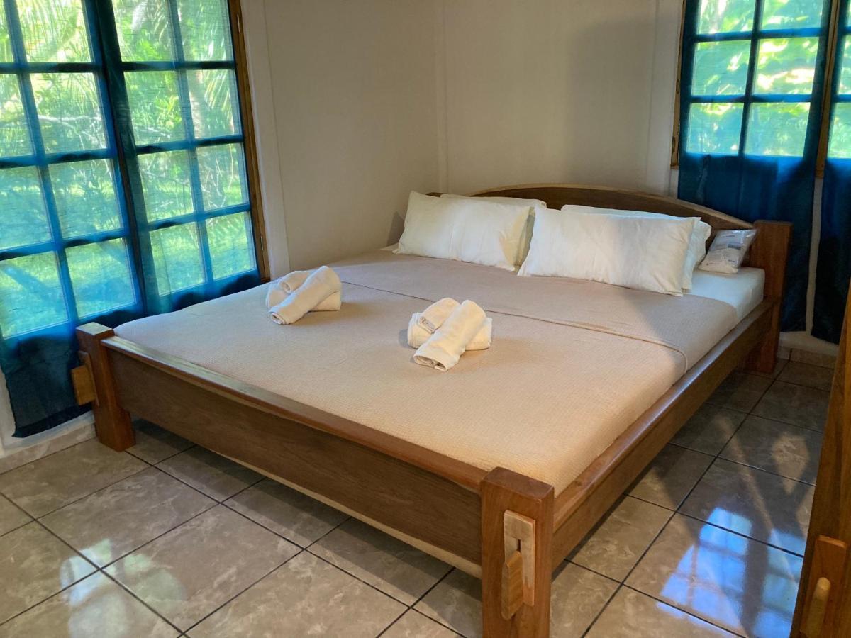 Pura Vida Vegana Hotel Cahuita Luaran gambar
